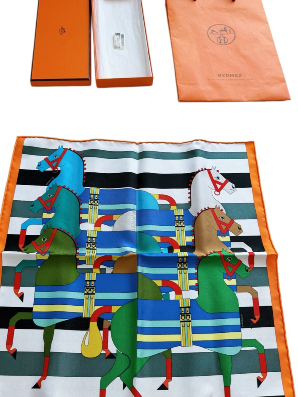 🚩steal Hermès Orange-Trim Horse Print Silk Scarf